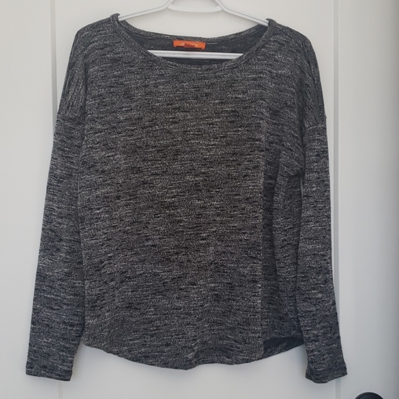 Gray Sweater - Picture 1 of 3